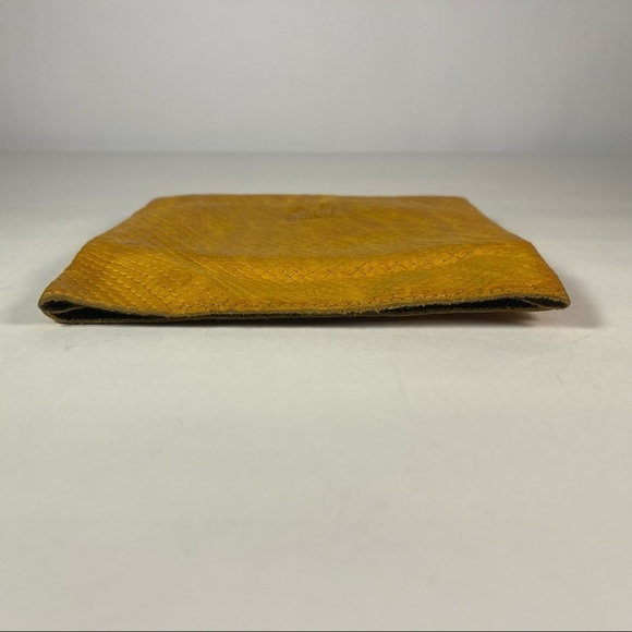 Efika square leather wallet in yellow snake embossed leather - Picture 5 of 9